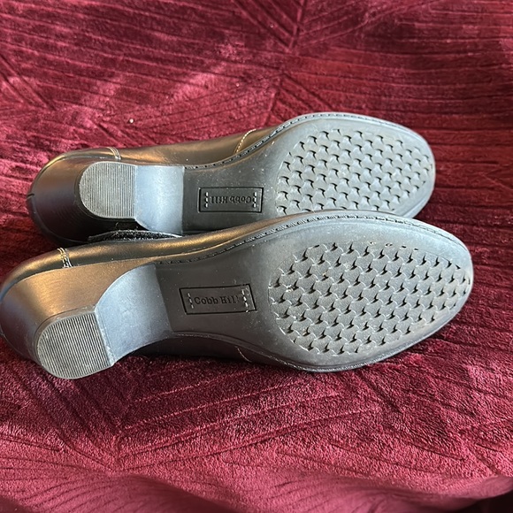 Cobb Hill dress shoes - Picture 3 of 5